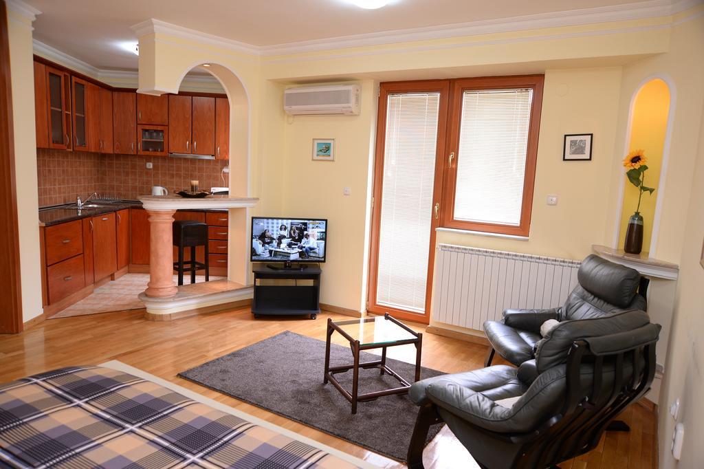 Exclusive Central Apartments Skopie Exterior foto